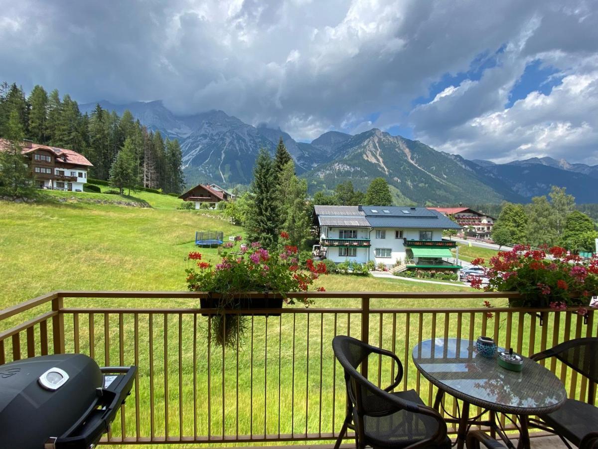 Moderne Kaminstube Apartman Ramsau am Dachstein Kültér fotó